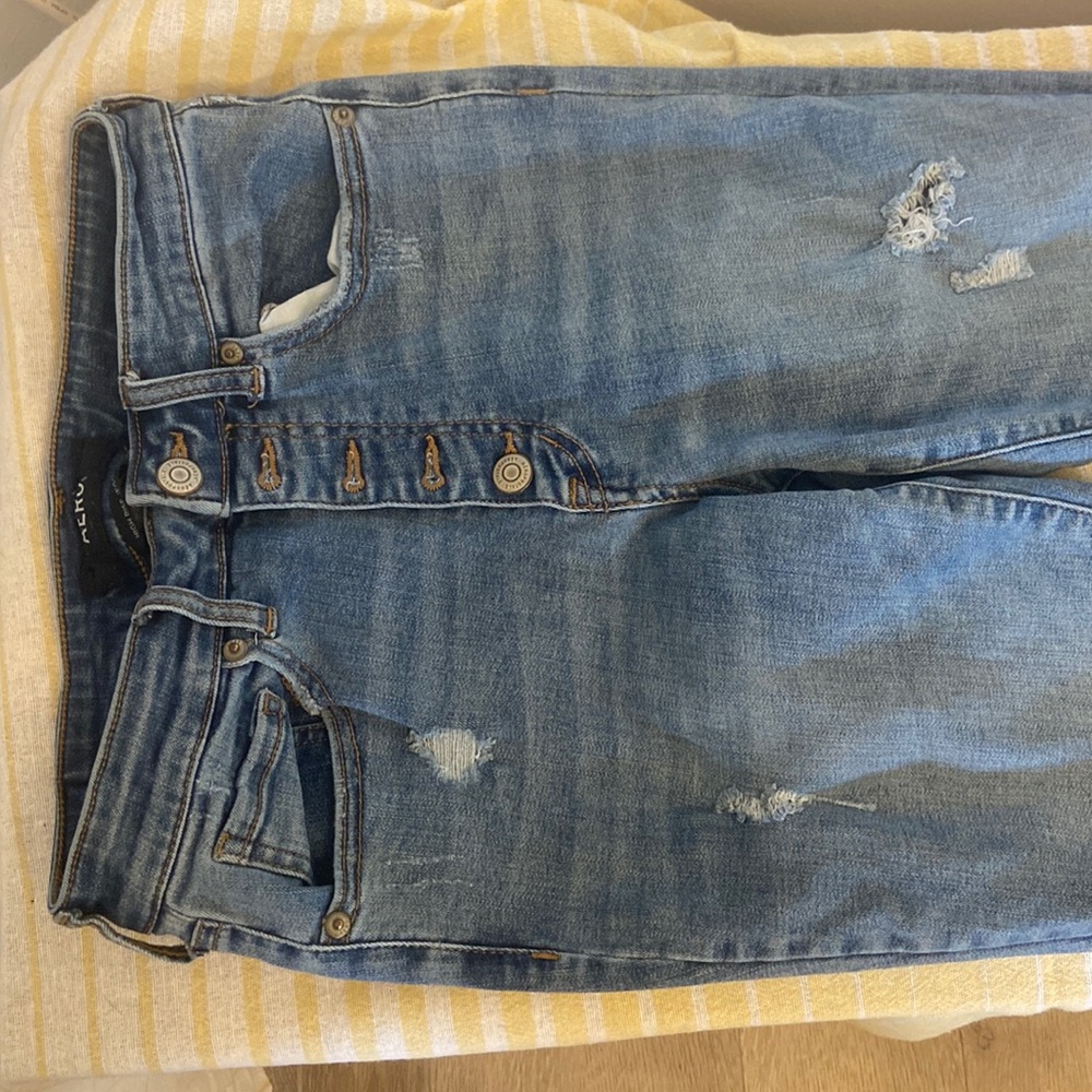 Juniors Distressed Jeans